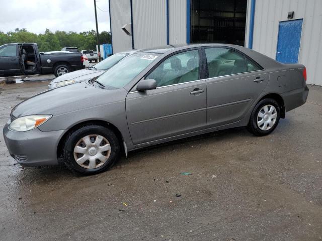 toyota camry le 2004 4t1be32k04u914589