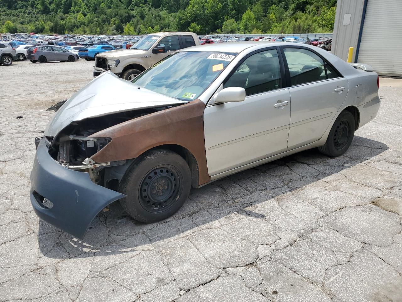 toyota camry 2004 4t1be32k04u935989