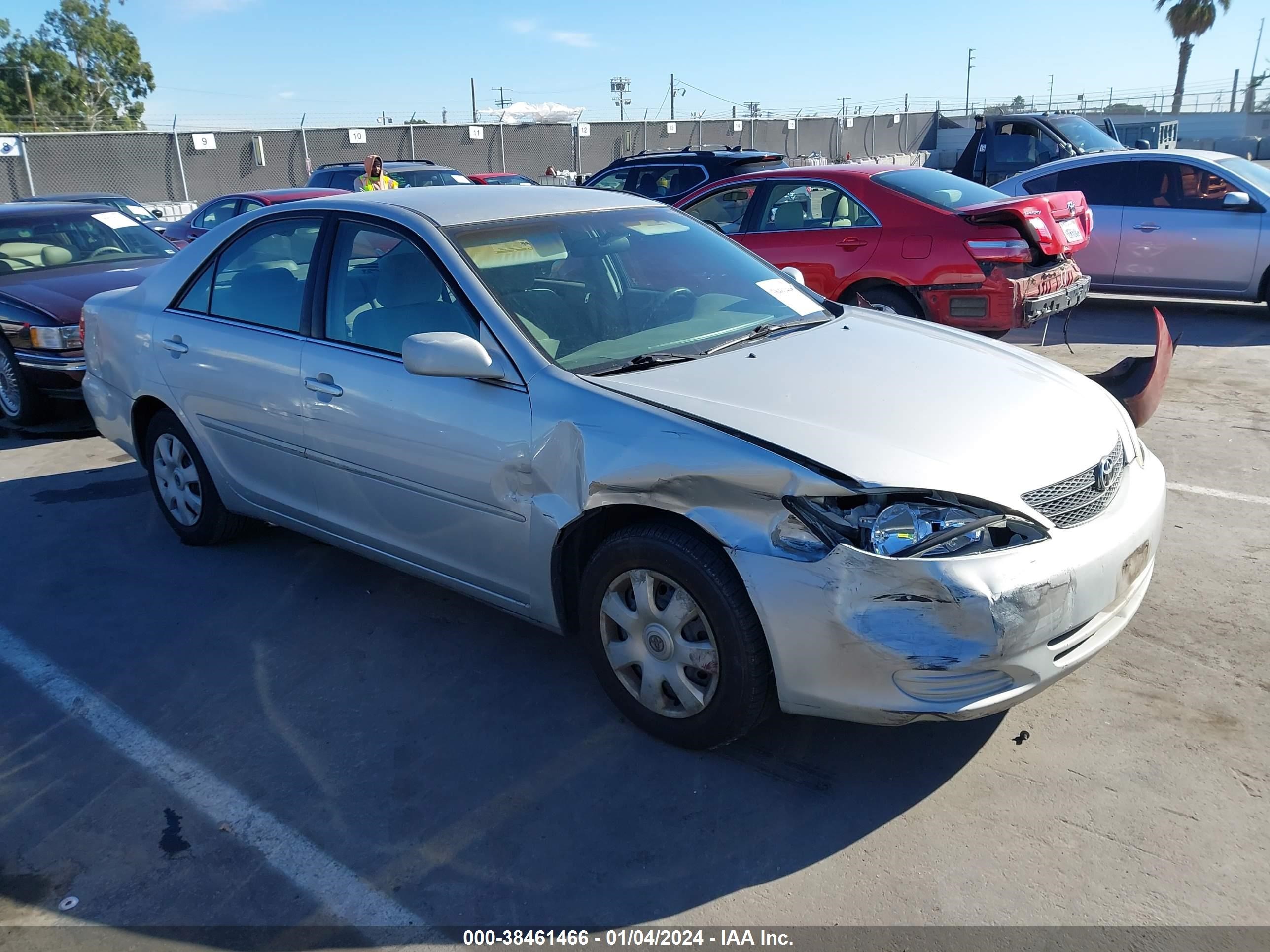 toyota camry 2004 4t1be32k04u938388