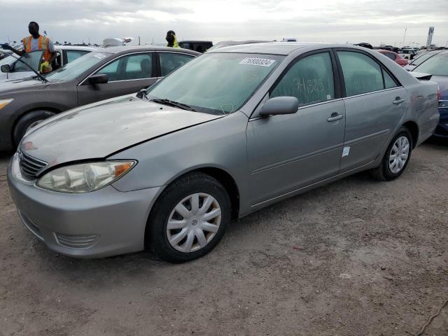 toyota camry le 2005 4t1be32k05u508295