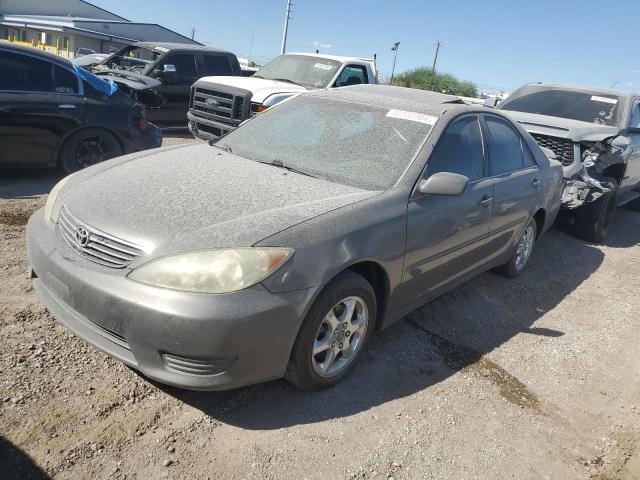 toyota camry le 2005 4t1be32k05u570120