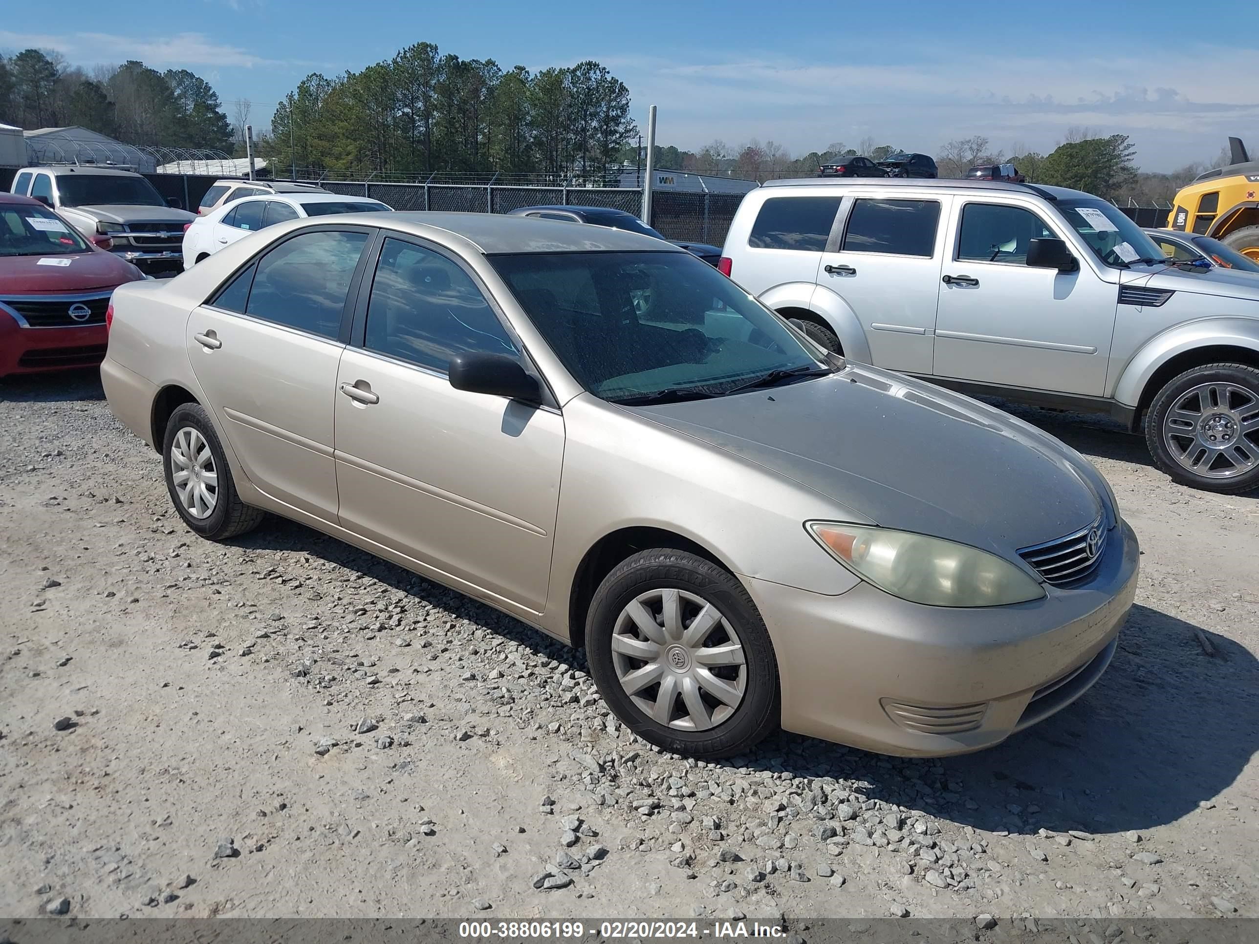 toyota camry 2005 4t1be32k05u590058