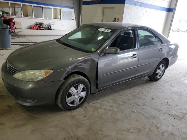 toyota camry 2005 4t1be32k05u624077