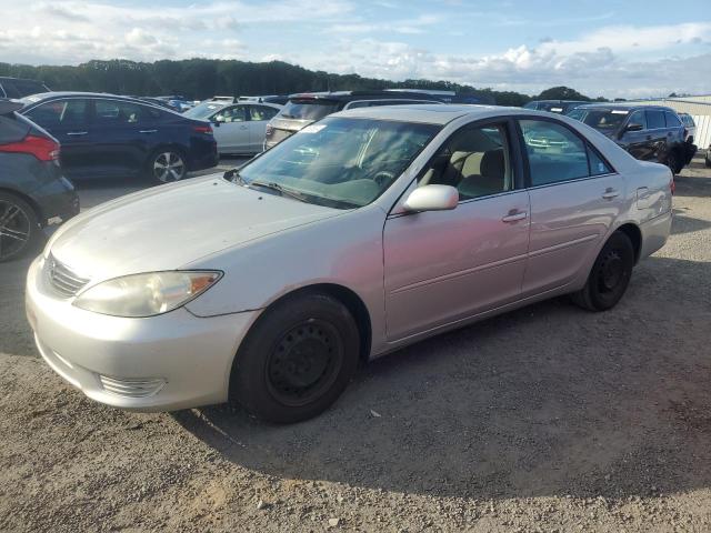 toyota camry le 2006 4t1be32k06u748061