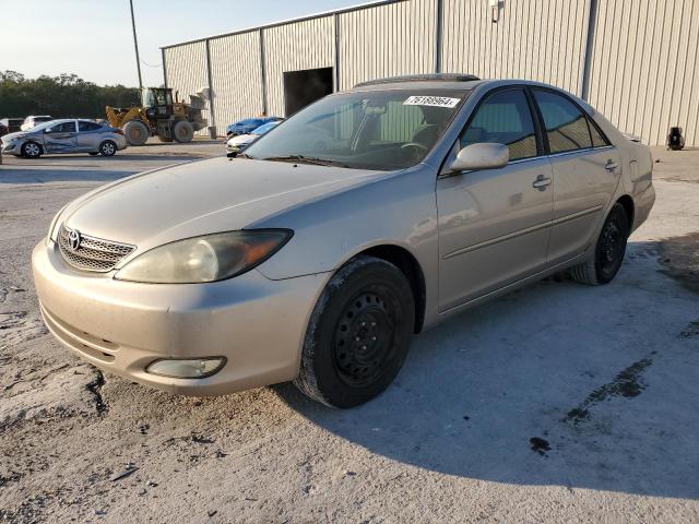 toyota camry le 2004 4t1be32k14u896961