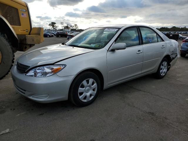 toyota camry le 2004 4t1be32k14u916111