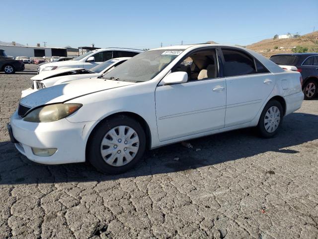 toyota camry le 2005 4t1be32k15u013295