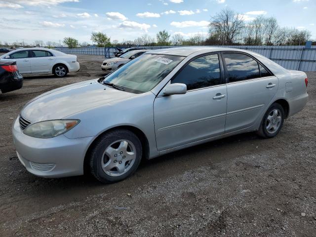 toyota camry 2005 4t1be32k15u057541