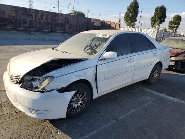 toyota camry le 2005 4t1be32k15u545968