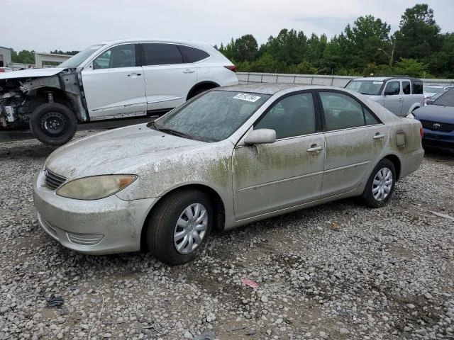 toyota camry le 2005 4t1be32k15u562902