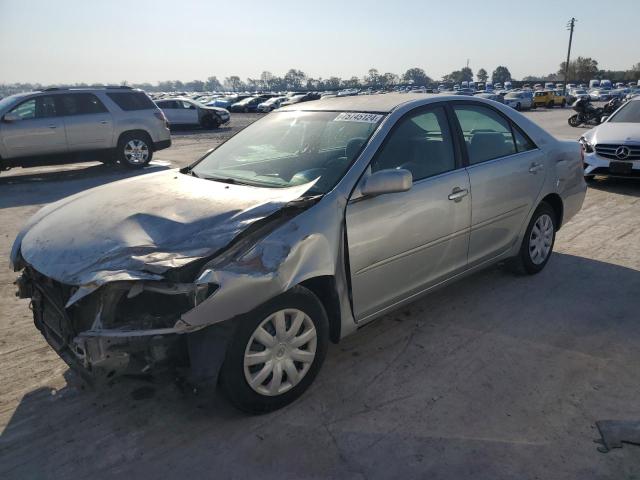 toyota camry le 2004 4t1be32k24u372539