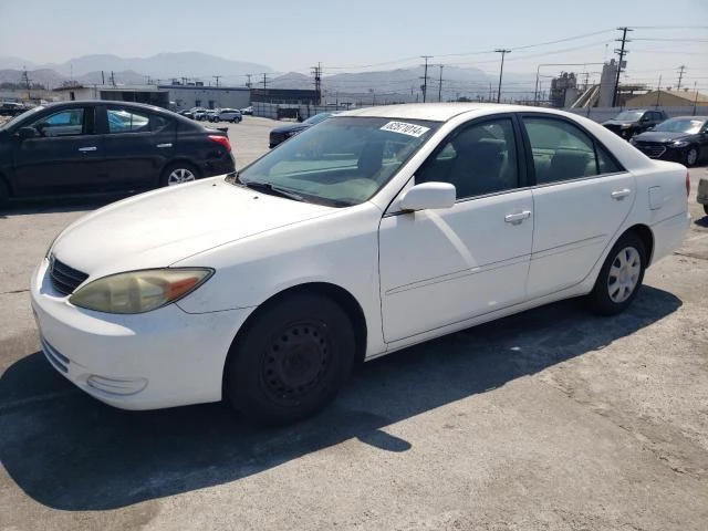 toyota camry le 2004 4t1be32k24u374582