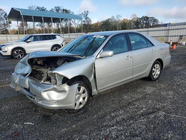 toyota camry le 2004 4t1be32k24u806510