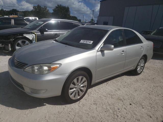 toyota camry le 2004 4t1be32k24u876685