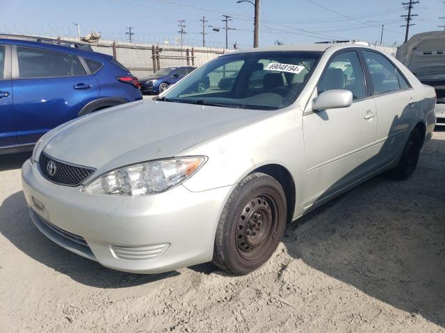 toyota camry le 2005 4t1be32k25u017677