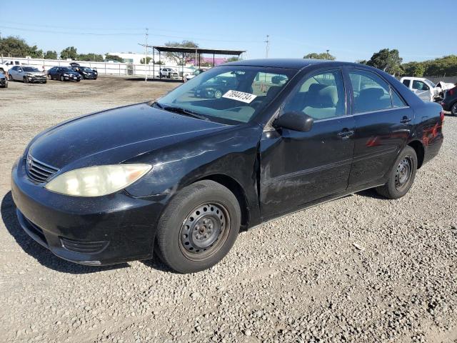 toyota camry le 2005 4t1be32k25u025178