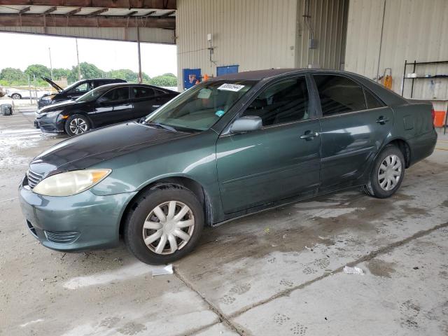 toyota camry le 2005 4t1be32k25u407713