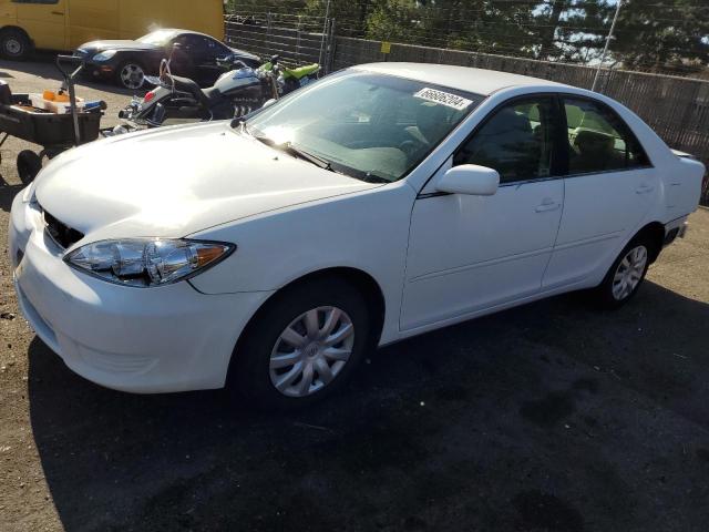 toyota camry le 2005 4t1be32k25u574072