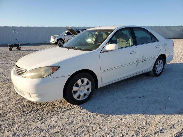 toyota camry le 2006 4t1be32k26u656126