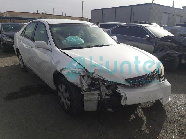 toyota camry le 2003 4t1be32k33u253428