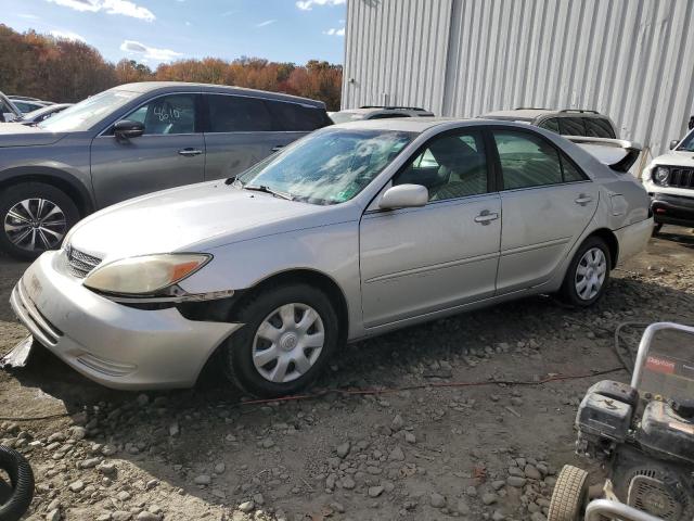 toyota camry le 2004 4t1be32k34u327044