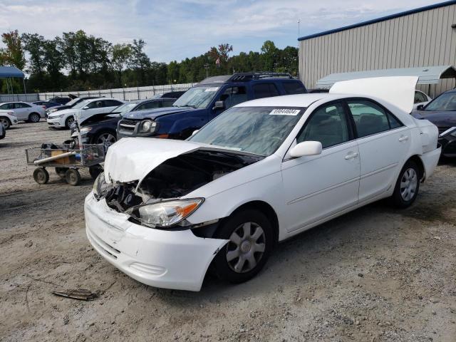 toyota camry le 2004 4t1be32k34u354647