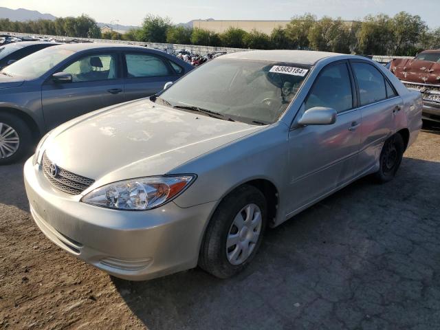 toyota camry le 2004 4t1be32k34u869356