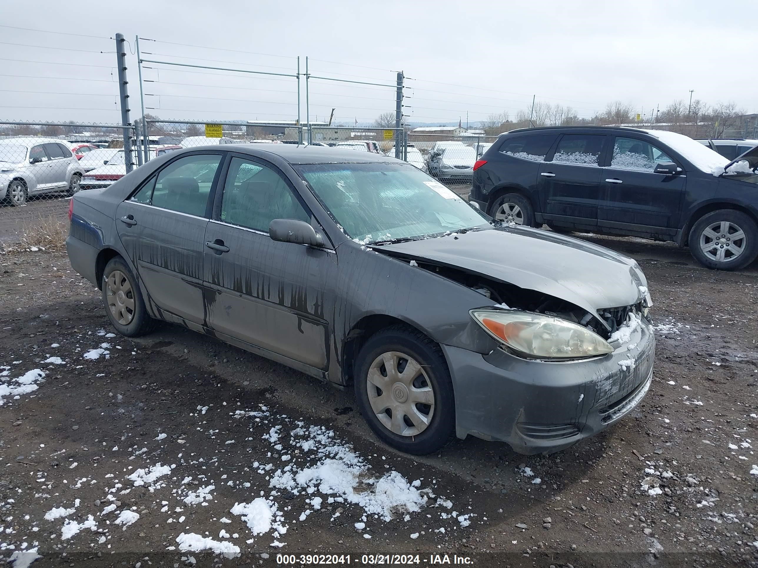 toyota camry 2004 4t1be32k34u901853