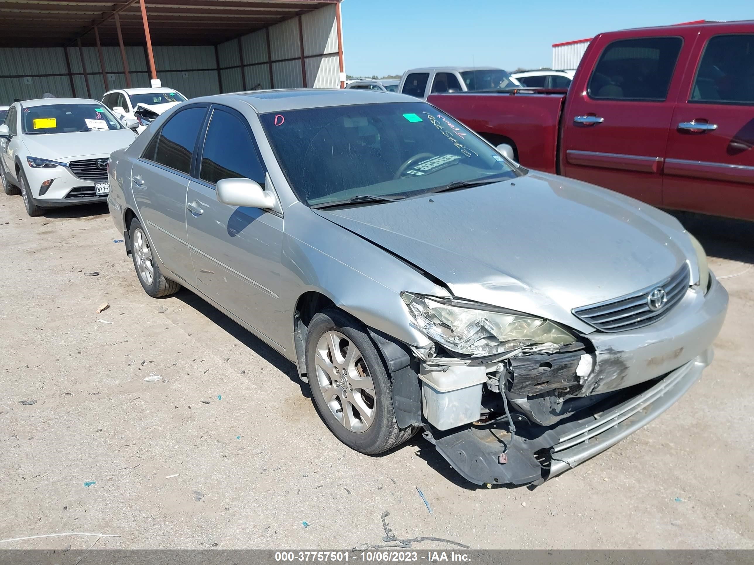 toyota camry 2005 4t1be32k35u061137