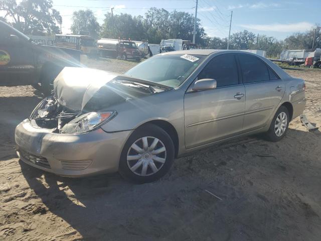 toyota camry le 2005 4t1be32k35u099869