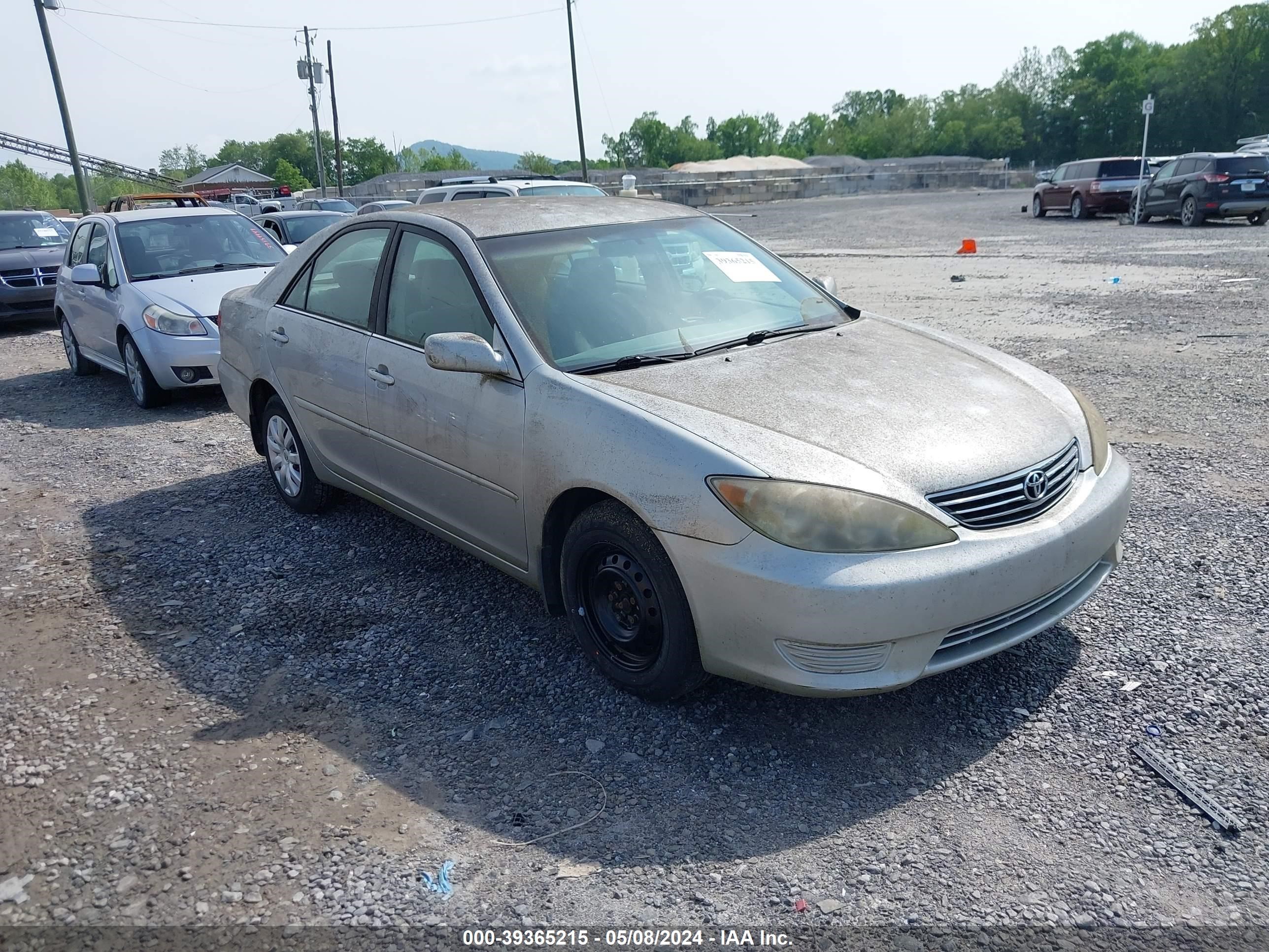 toyota camry 2005 4t1be32k35u411950