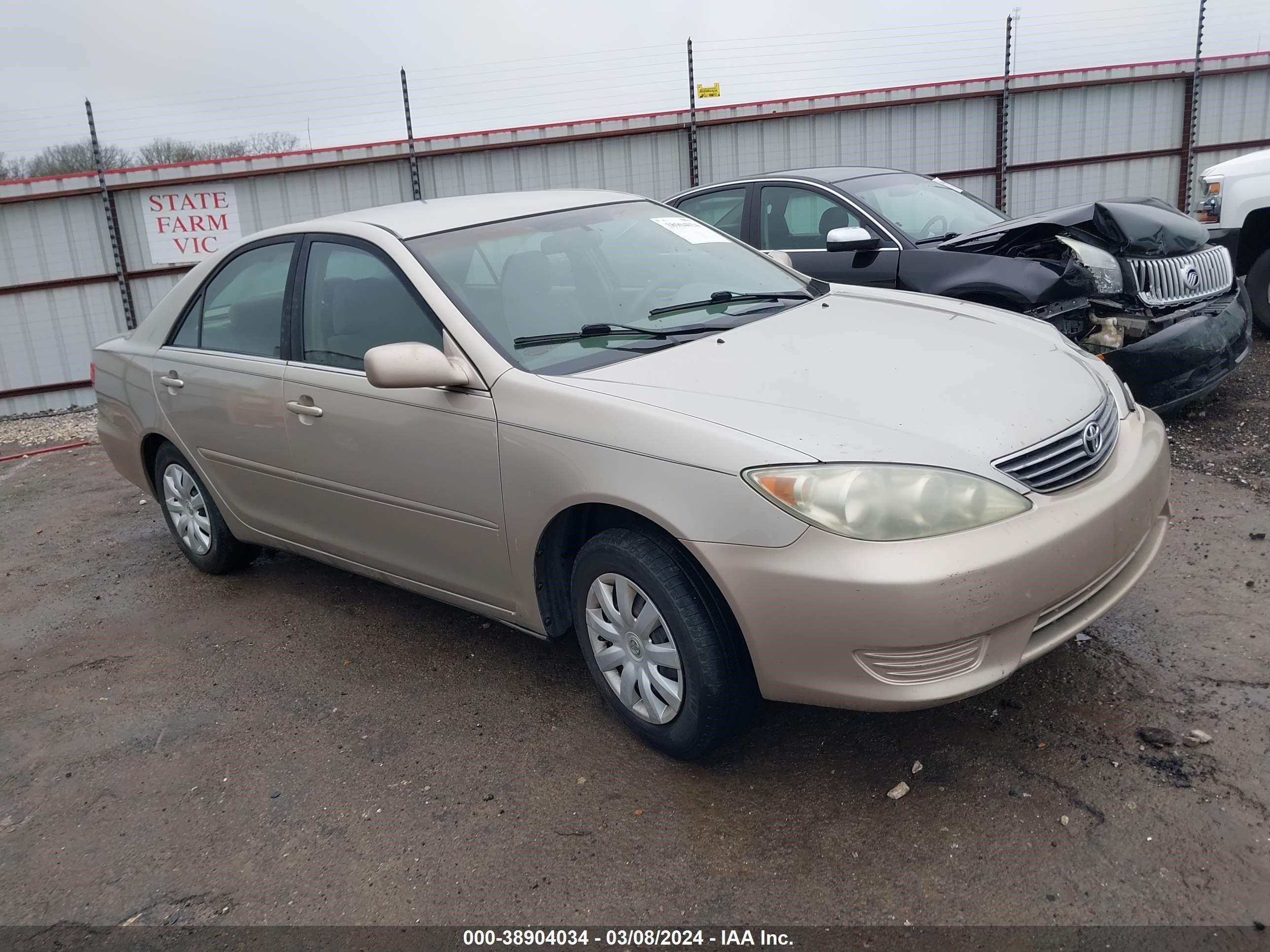 toyota camry 2005 4t1be32k35u946065