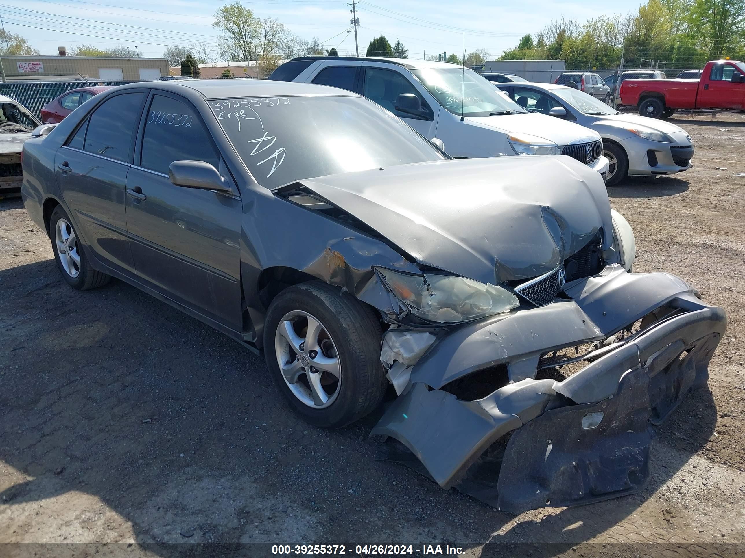 toyota camry 2005 4t1be32k35u966333