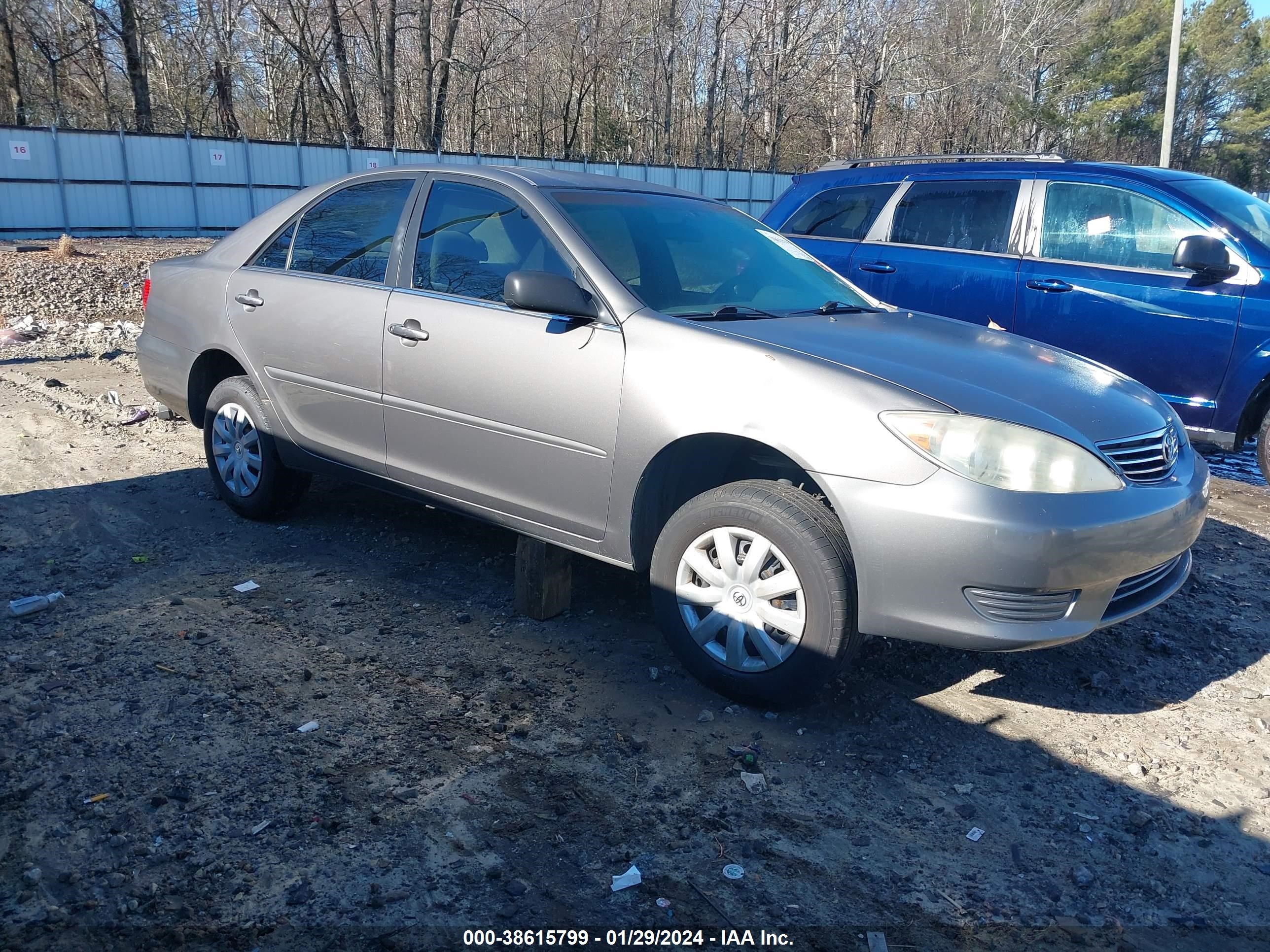 toyota camry 2006 4t1be32k36u704572