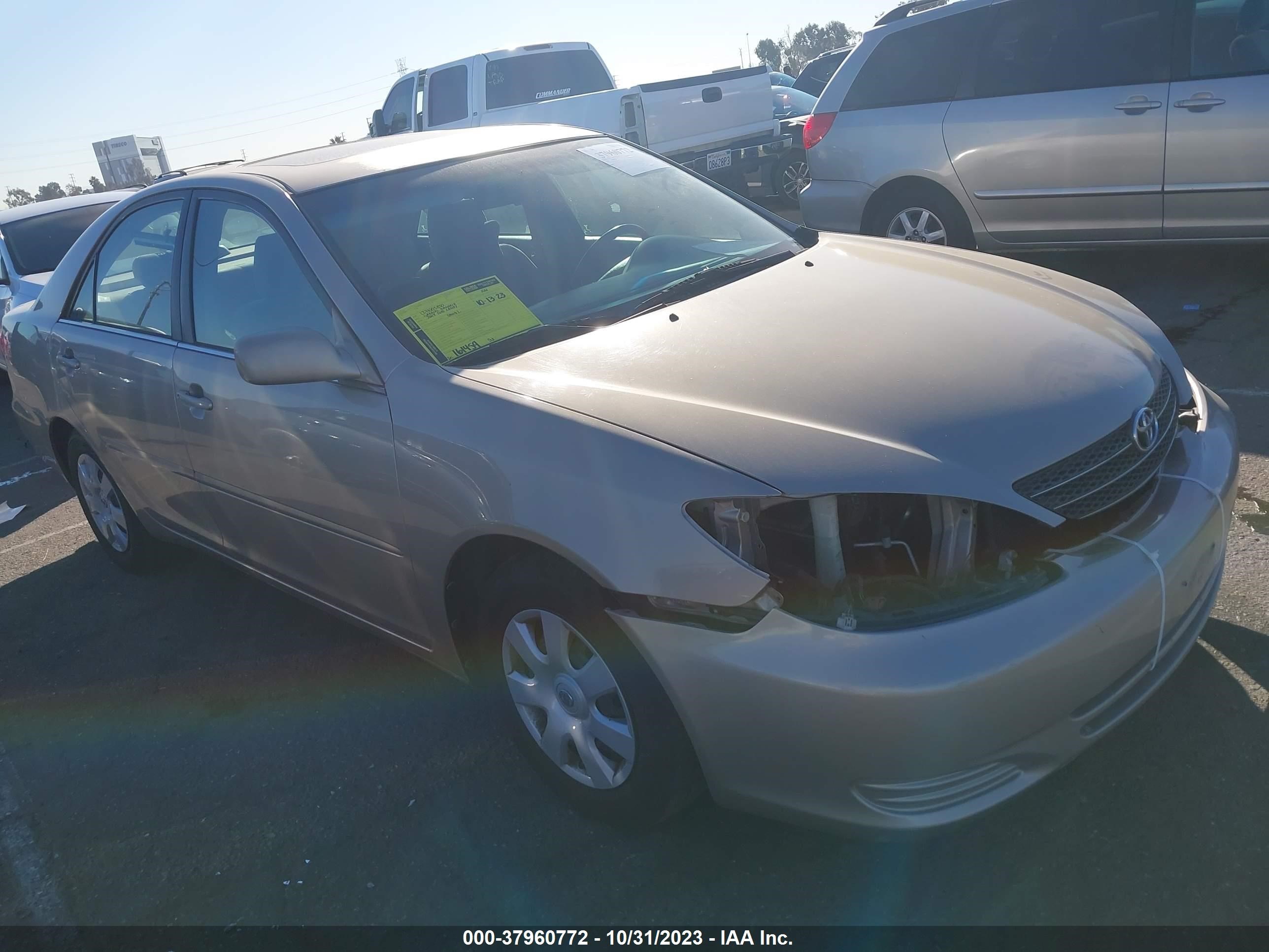 toyota camry 2004 4t1be32k44u272345