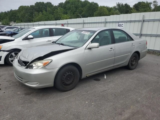 toyota camry le 2004 4t1be32k44u316960