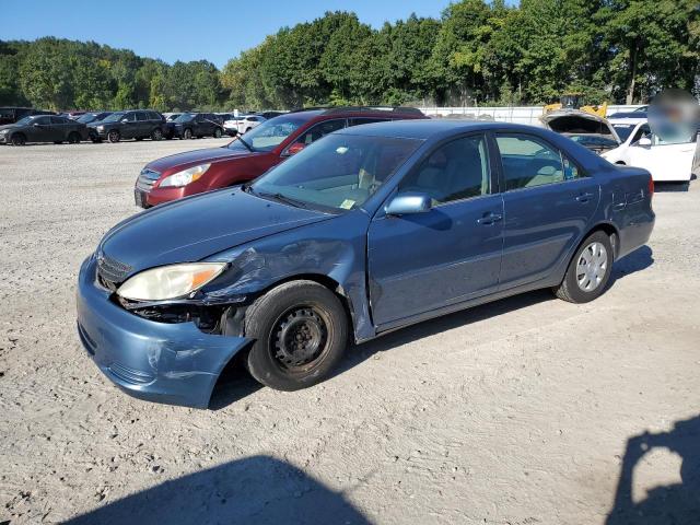 toyota camry le 2004 4t1be32k44u901666