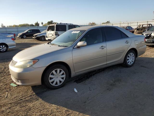 toyota camry 2005 4t1be32k45u088170