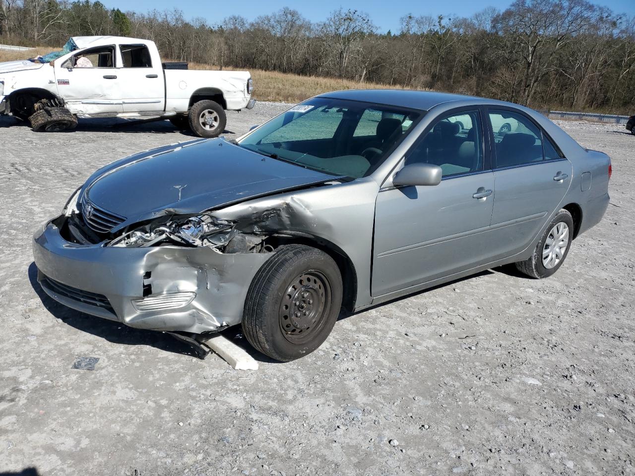 toyota camry 2005 4t1be32k45u501110