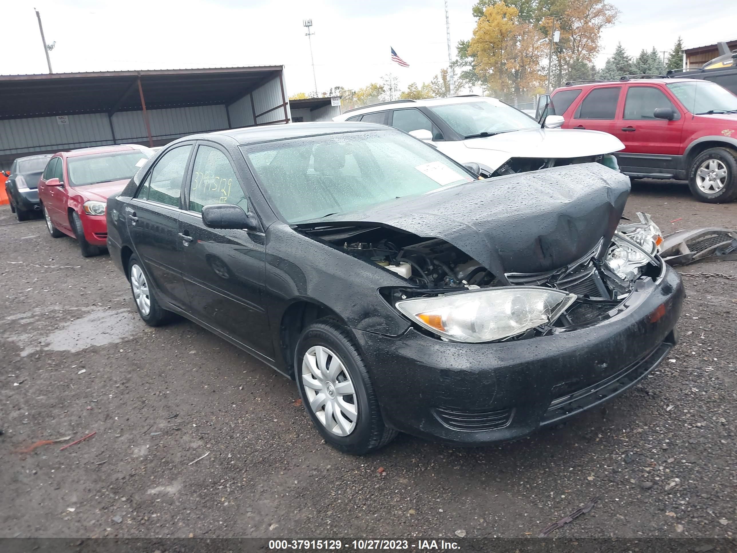 toyota camry 2005 4t1be32k45u611672