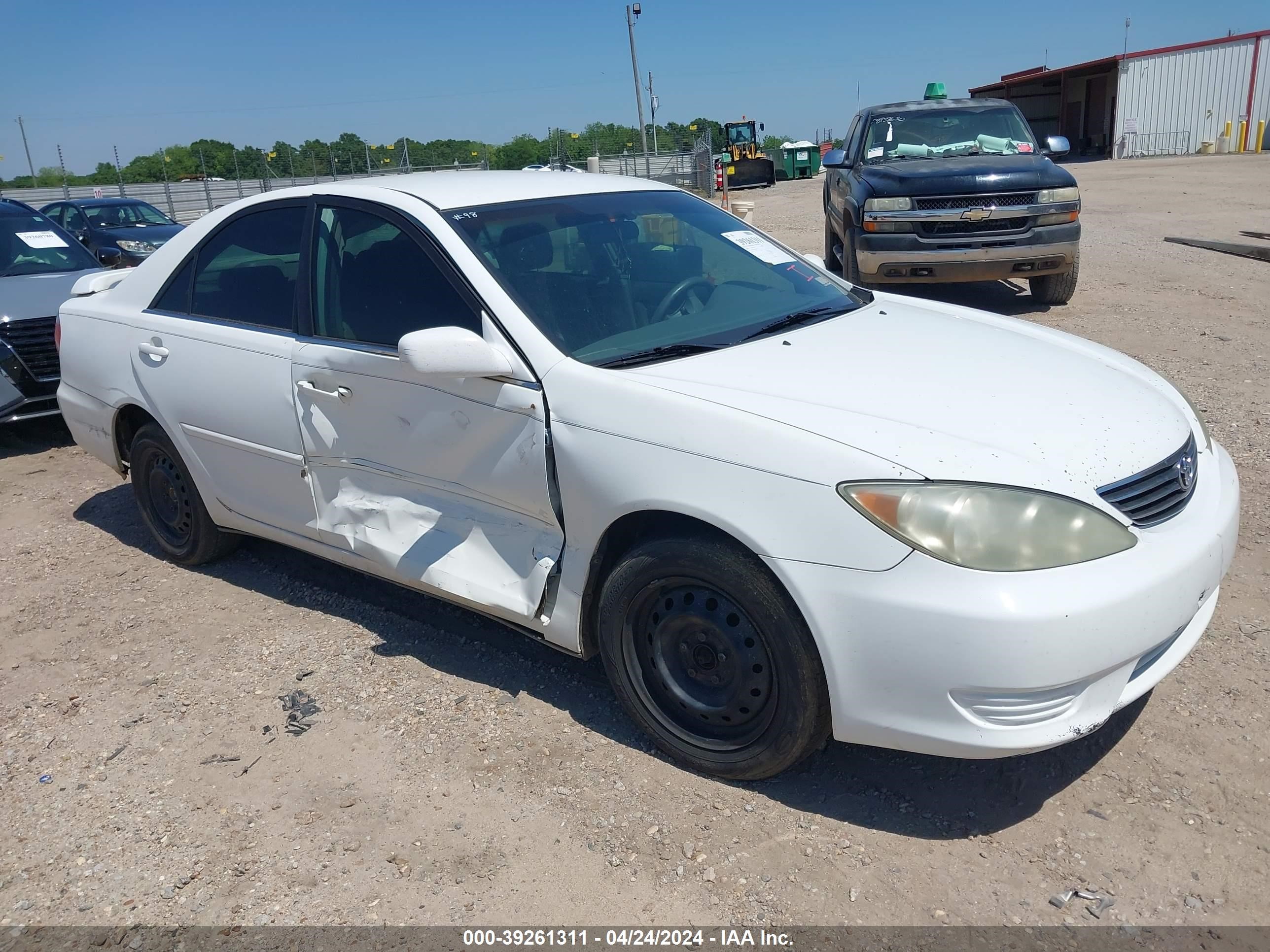 toyota camry 2006 4t1be32k46u658198