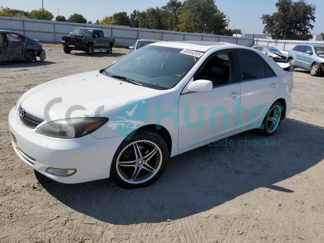 toyota camry le 2004 4t1be32k54u338949