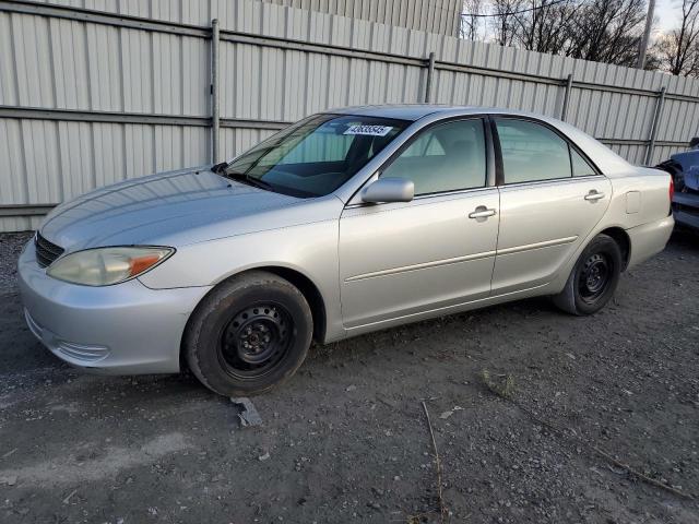 toyota camry le 2004 4t1be32k54u799729