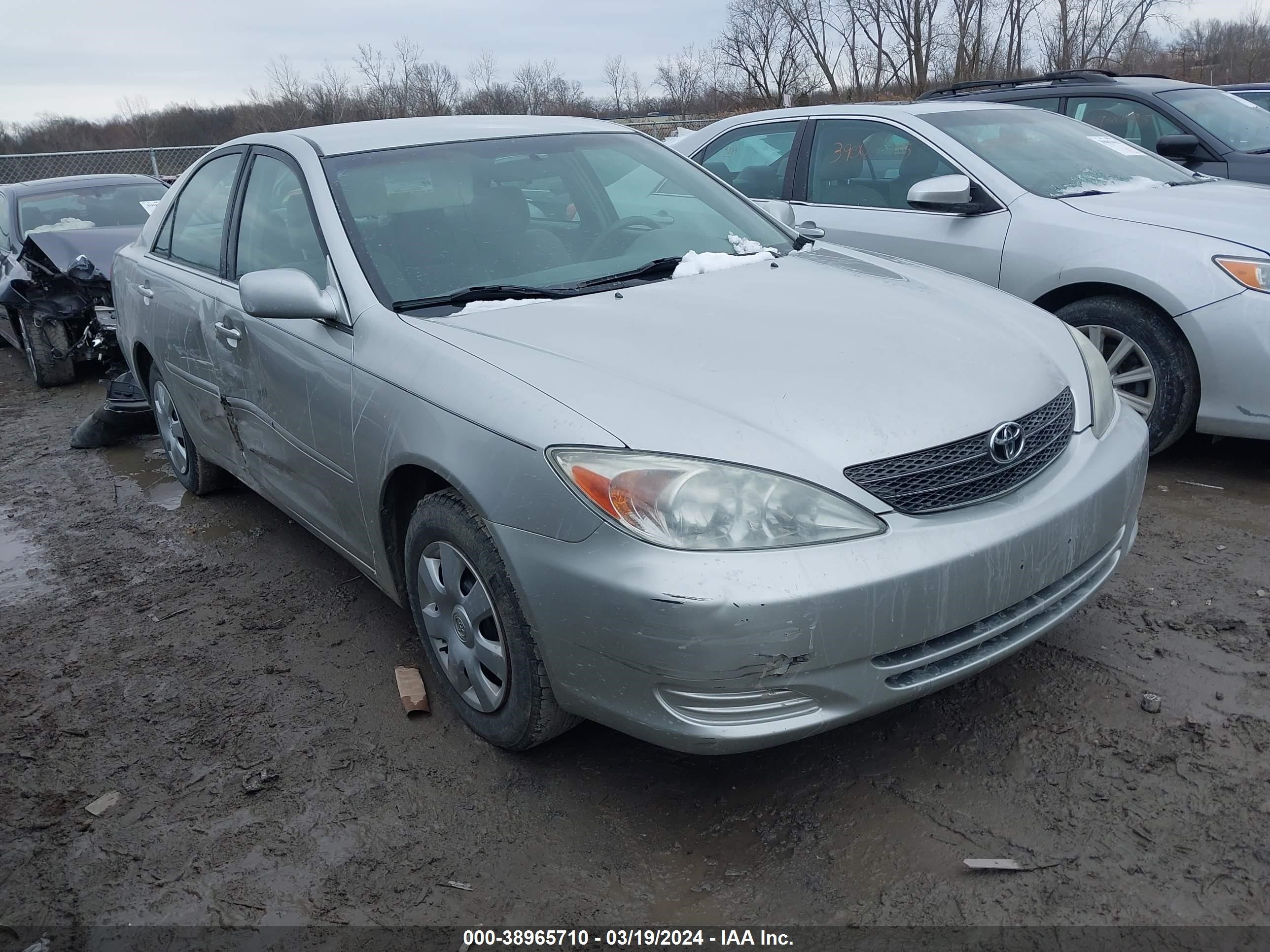 toyota camry 2004 4t1be32k54u897644