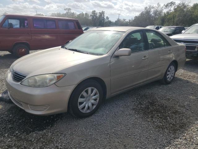 toyota camry le 2005 4t1be32k55u071720