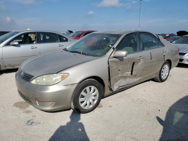 toyota camry le 2005 4t1be32k55u975468