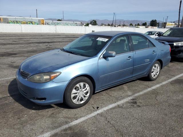 toyota camry le 2002 4t1be32k62u569761