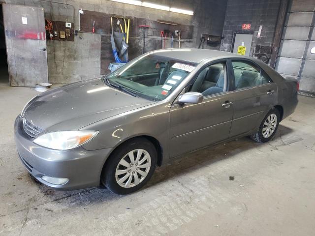 toyota camry le 2003 4t1be32k63u650292