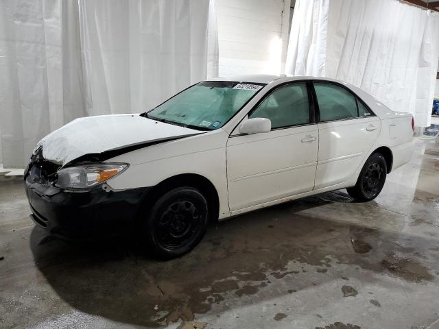 toyota camry le 2004 4t1be32k64u313106