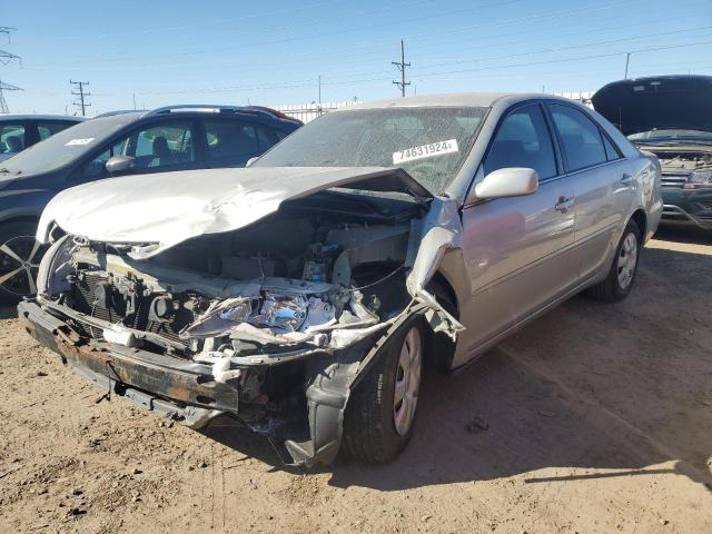 toyota camry le 2004 4t1be32k64u364671